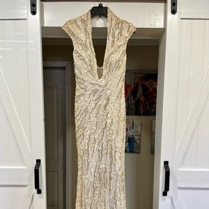 BRAND NEW PAGEANT/PROM GOWN!!!